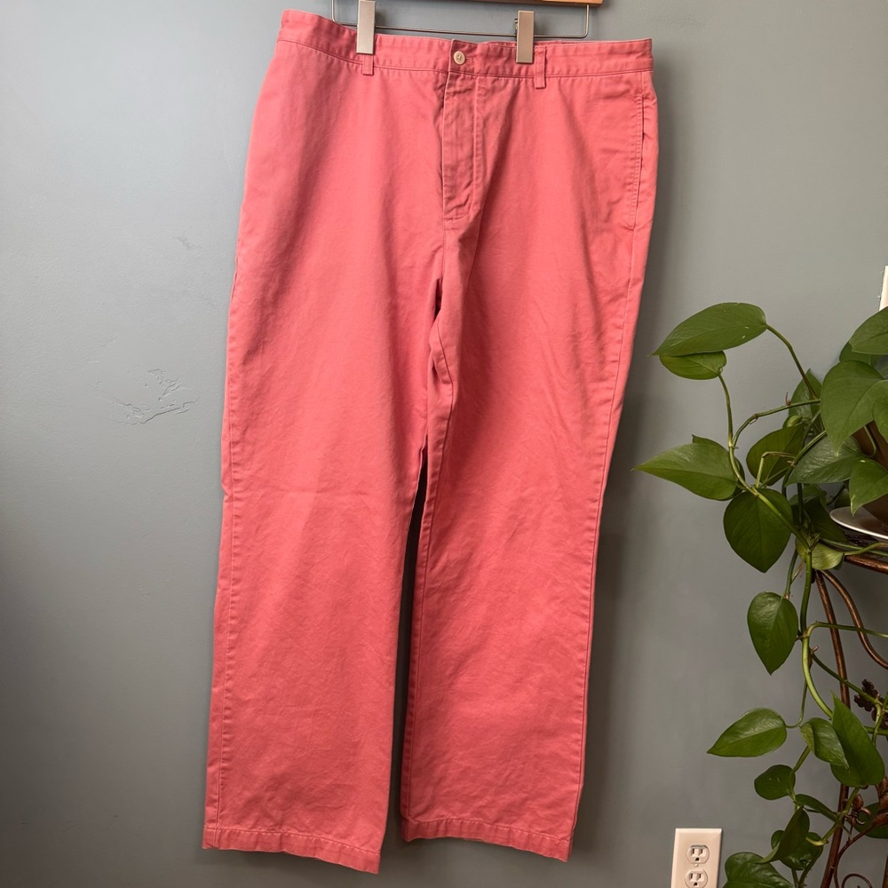 Vineyard Vines Club Pant Chinos in Pink Coral. Relaxed Straight Leg. Men’s 38X32 - Picture 3 of 13